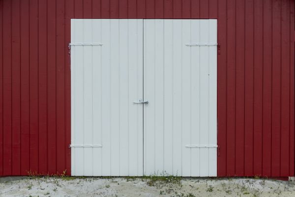 Pole Barn Siding Installation Service